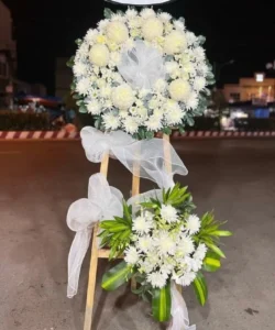 Mẫu lẵng hoa đám tang đẹp trang trọng ( gửi hình ảnh, báo giá bao nhiêu ) trước khi giao - Ảnh 2
